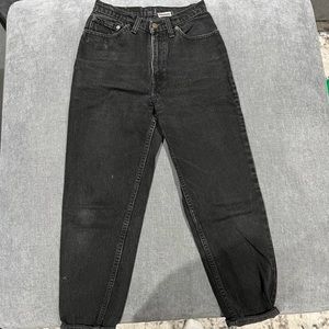 VINTAGE LEVIS 512 SILM LEG/TAPER FIT BLACK JEANS